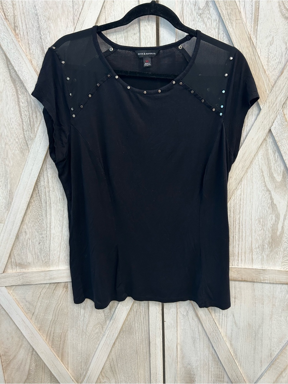 Rock & Republic Black Short Sleeve Top with Studded Mesh Yoke